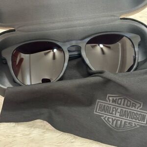 Harley-Davidson Blue and grey sunglasses
